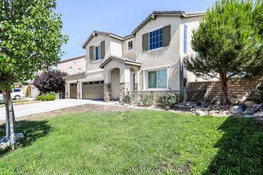 3135 Trousdale Dr - Photo 2 of 23