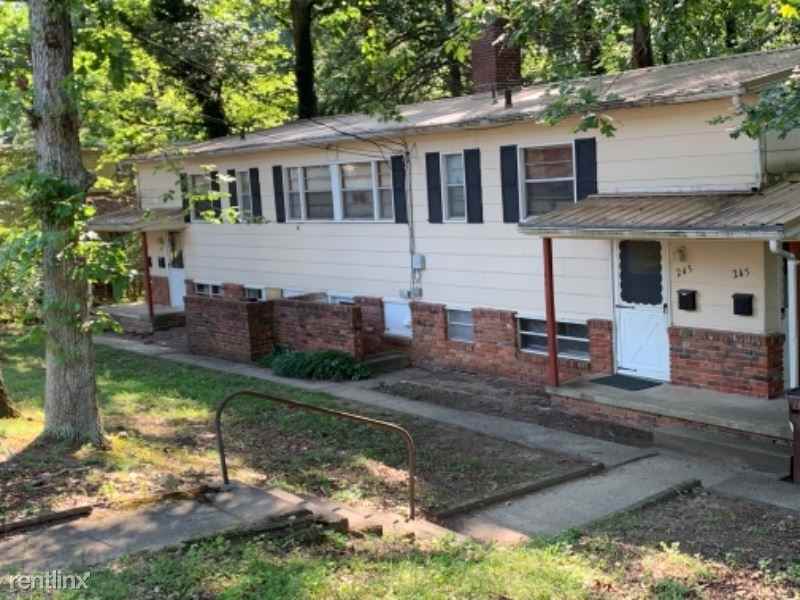 241 Waddell Cir - Photo 2 of 11