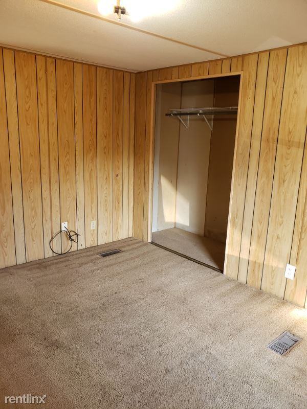 329 Anne St - Photo 2 of 11