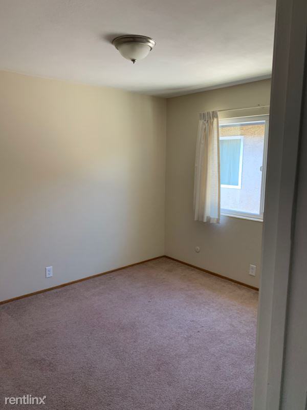 221 Pamela Ave - Photo 2 of 3