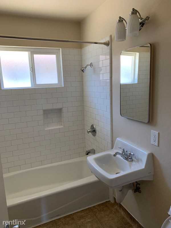 221 Pamela Ave - Photo 3 of 3