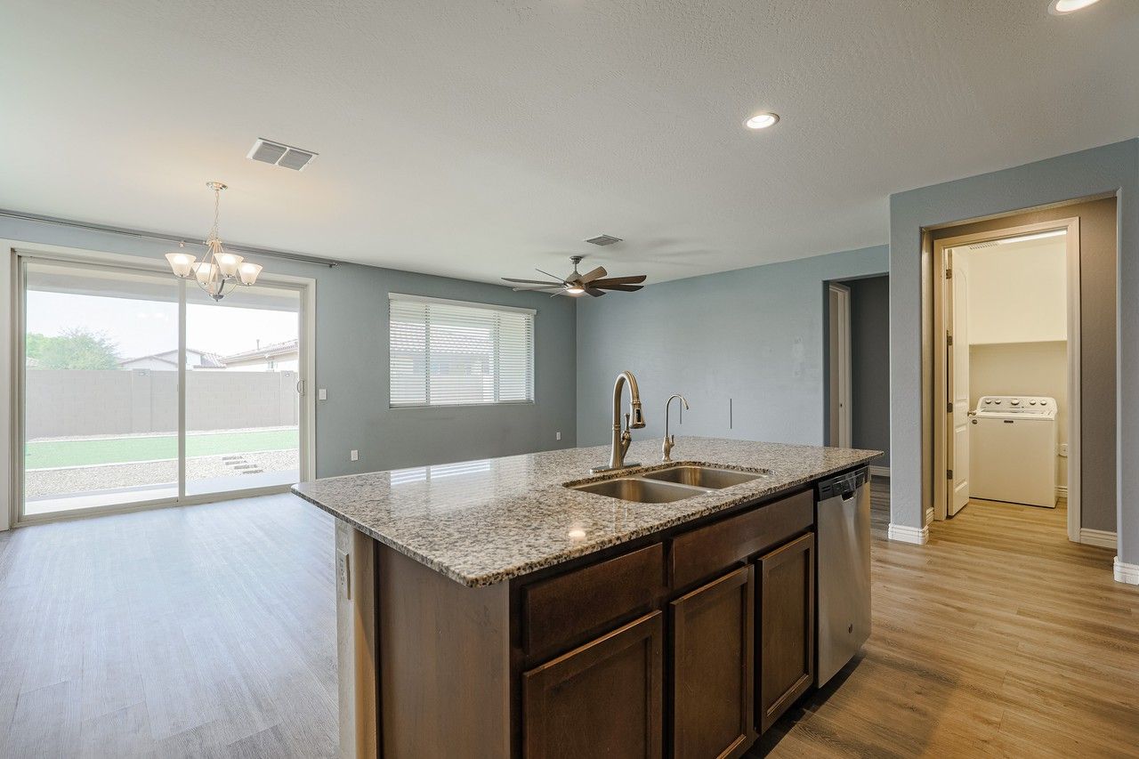4217 W Winston Dr - Photo 6 of 29