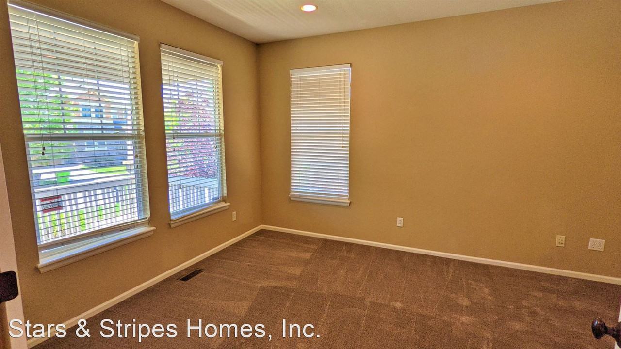 23905 E Powers Dr - Photo 3 of 39