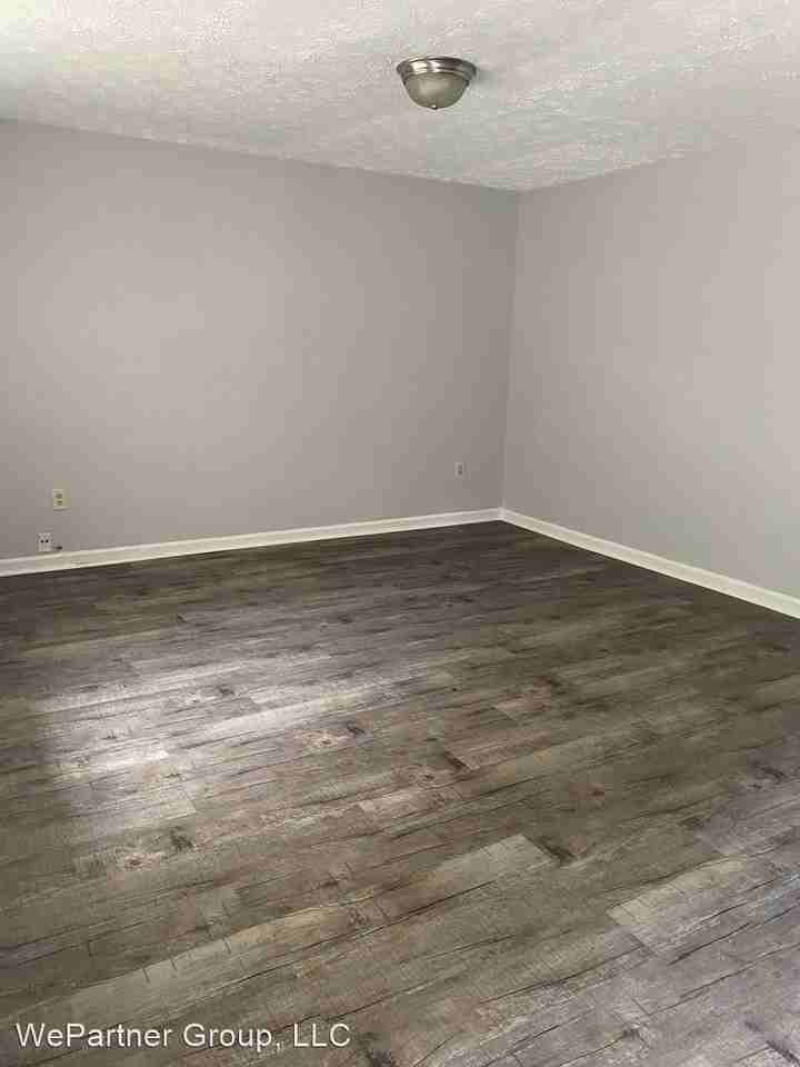 1814 Neely Ave - Photo 2 of 9