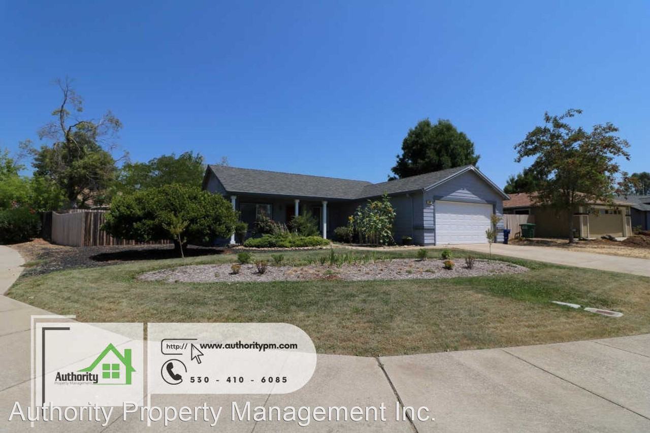 788 Mallard St - Photo 2 of 3