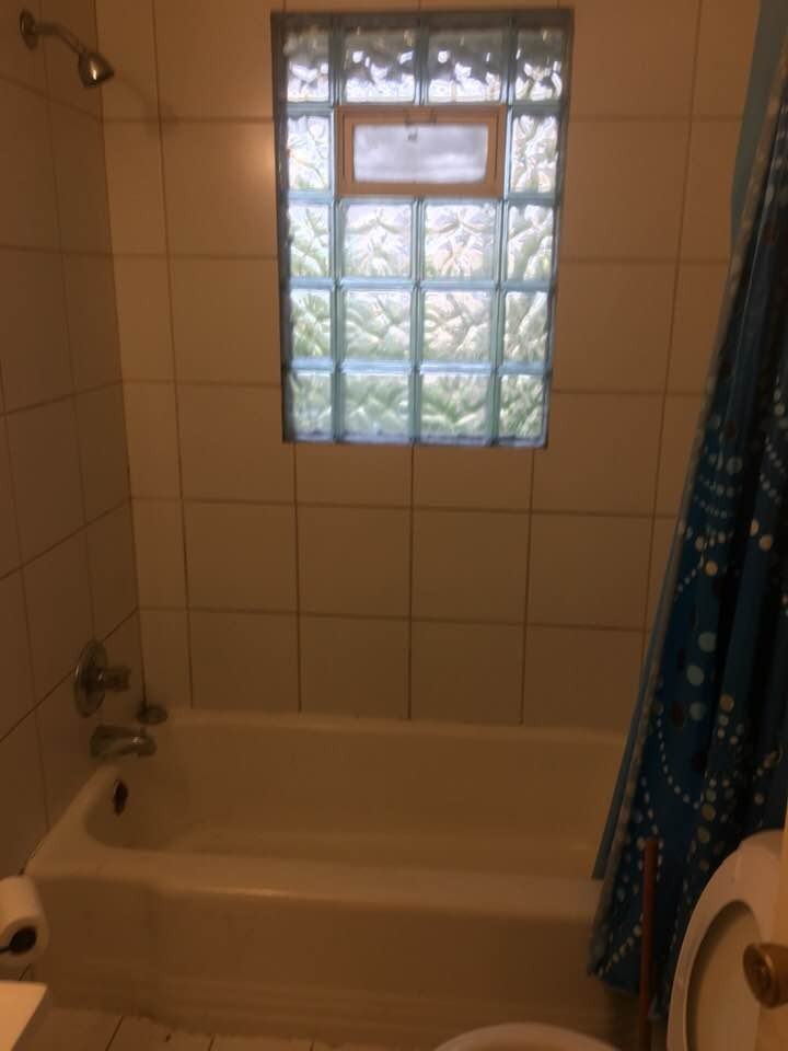 2330 Irving Ave N - Photo 7 of 10
