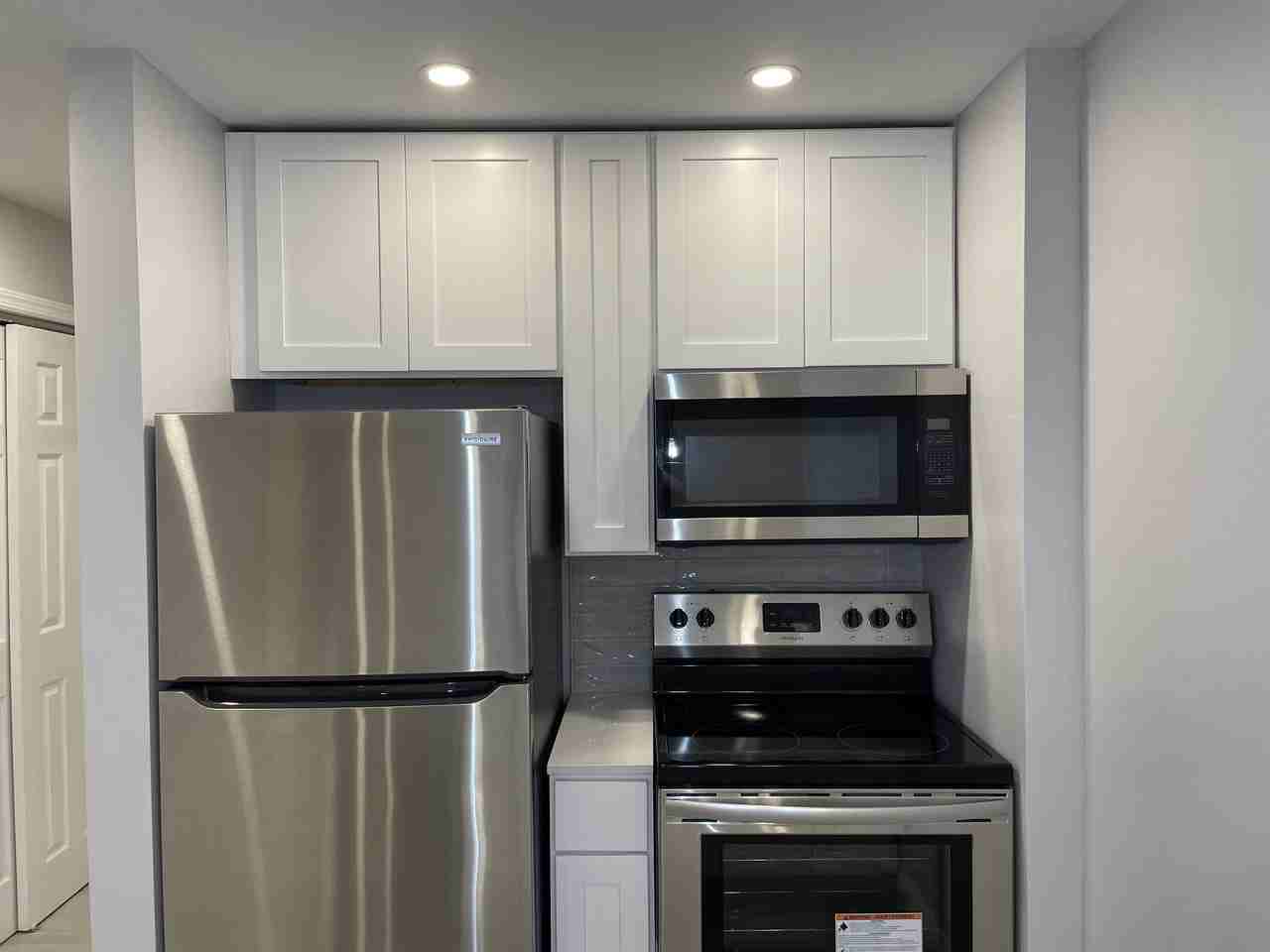 336 E Westfield avenue - Photo 3 of 22