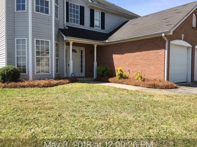 2489 Tolliver Dr - Photo 2 of 16