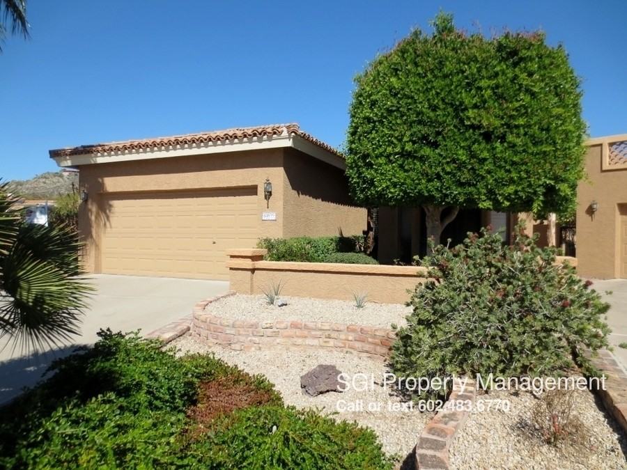 10835 N 11th St - Photo 3 of 35