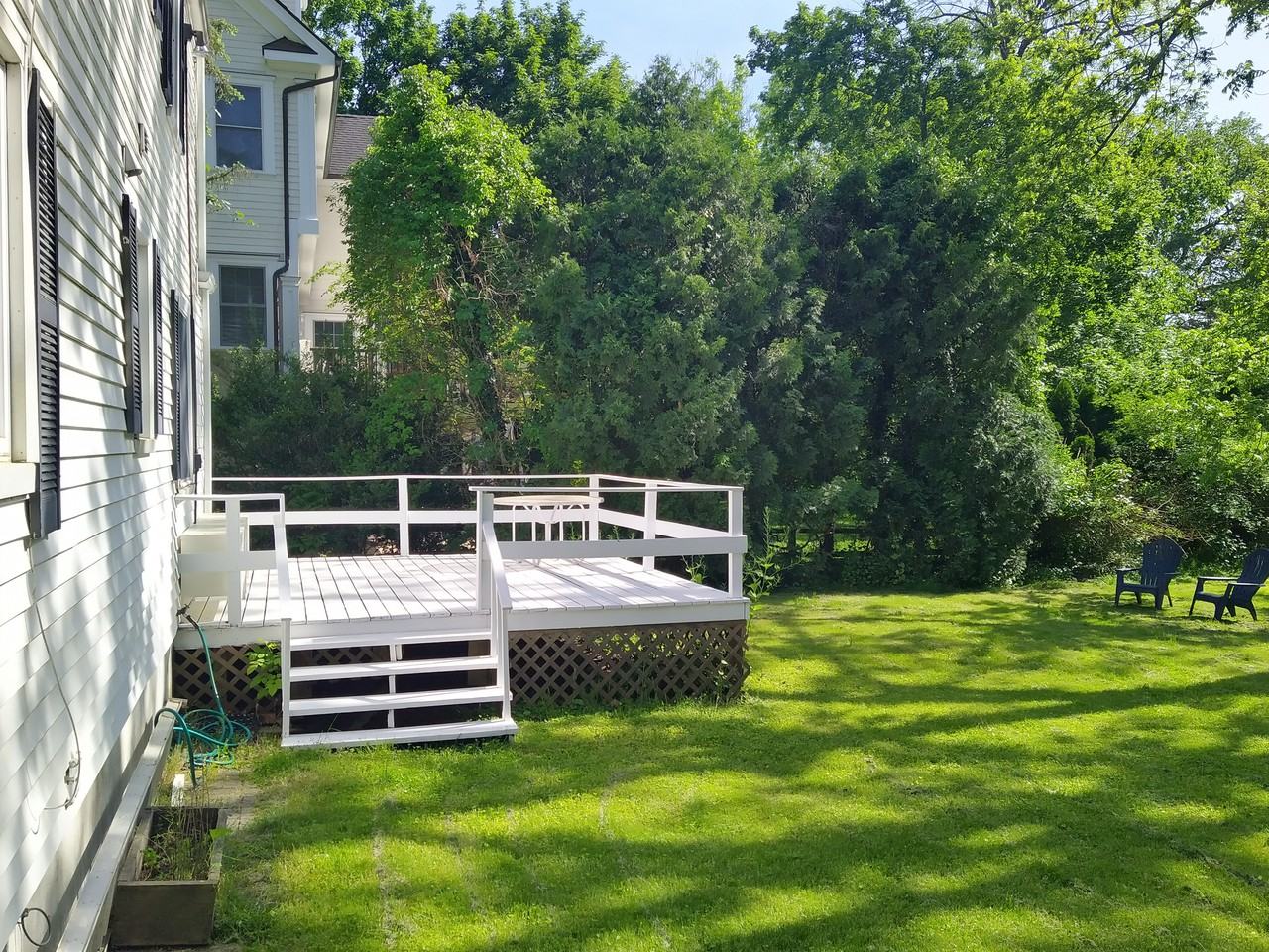 111 Wappanocca Ave - Photo 2 of 3