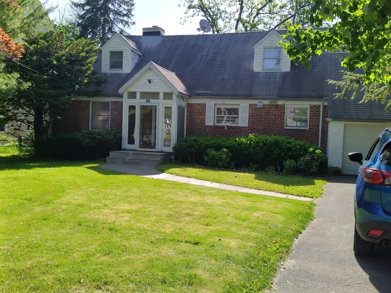111 Wappanocca Ave - Photo 3 of 3
