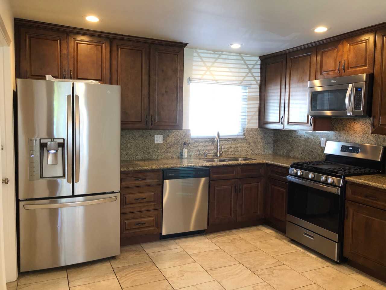 4218 W Hill Ave #1 - Photo 4 of 50