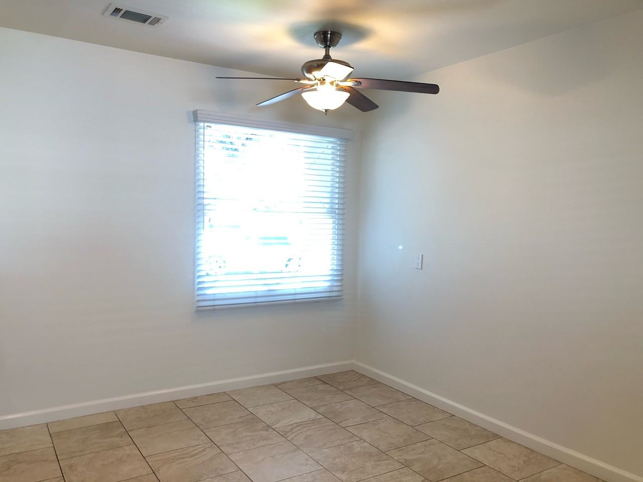 4218 W Hill Ave #1 - Photo 7 of 50