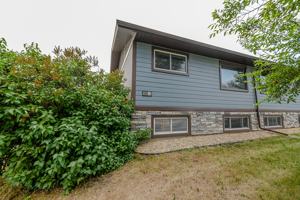 featured image of 10806A 93 St #D05FR