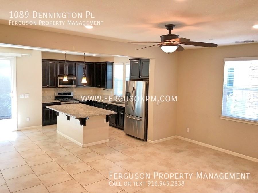 1089 Dennington Pl - Photo 2 of 15