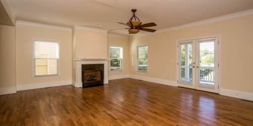 712 Connally St Se - Photo 3 of 27