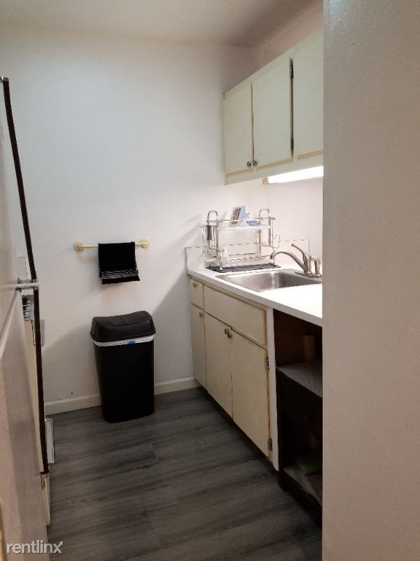 1771 Broadway St - Photo 3 of 20