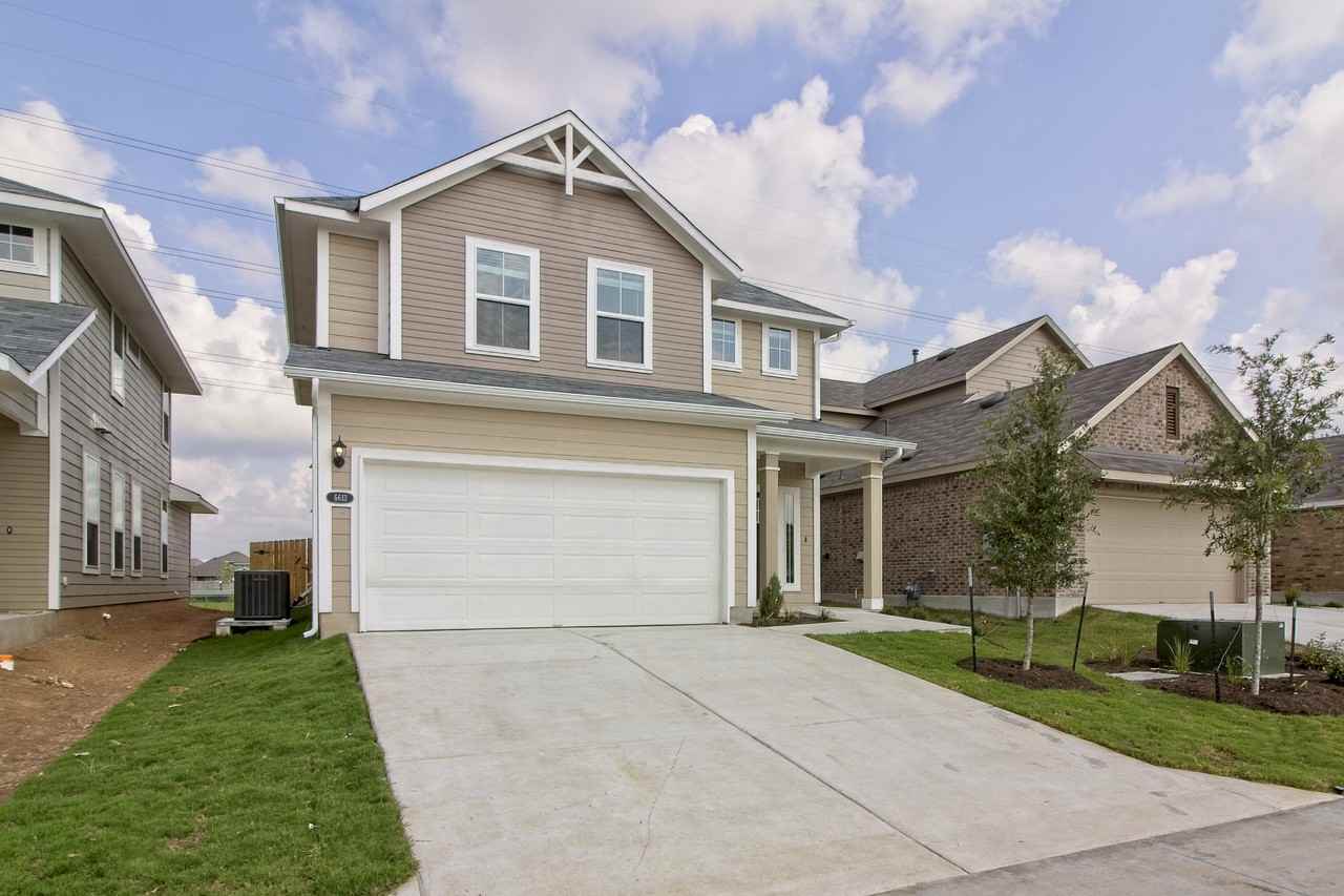 6613 Wolf Pack Dr - Photo 3 of 32