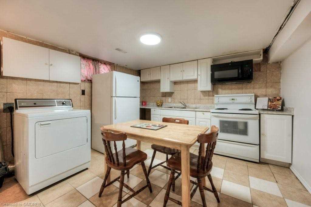 10 Beaucourt Rd - Photo 3 of 8