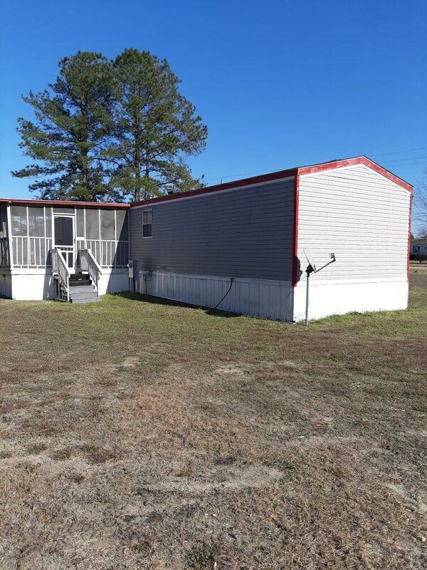 128 Bruce St - Photo 2 of 9