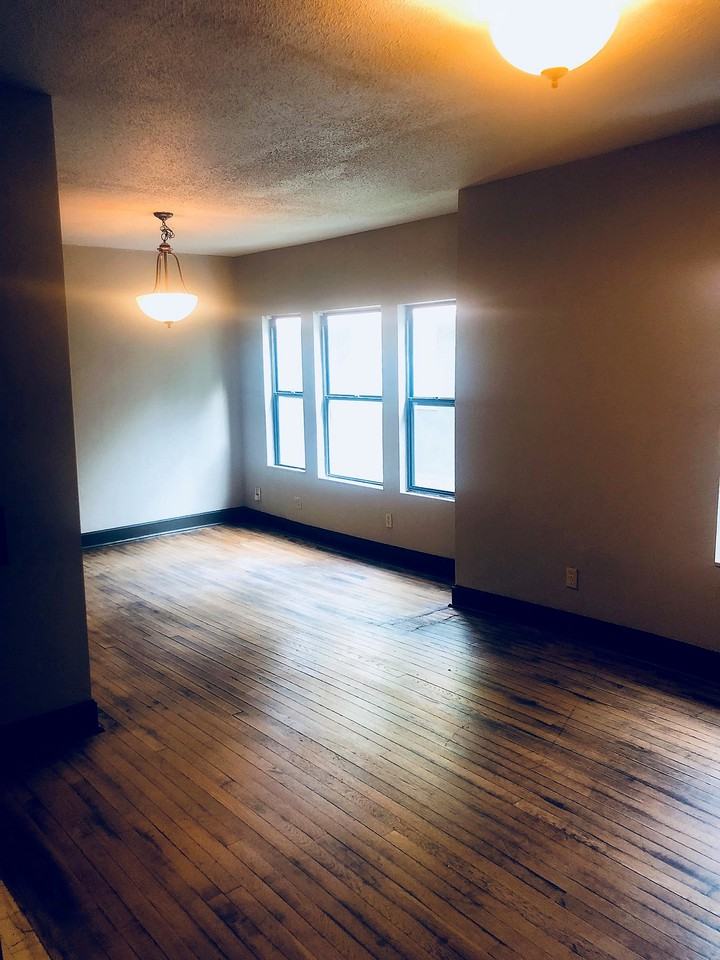 4042 Campbell St Apt 2n #2N - Photo 4 of 23