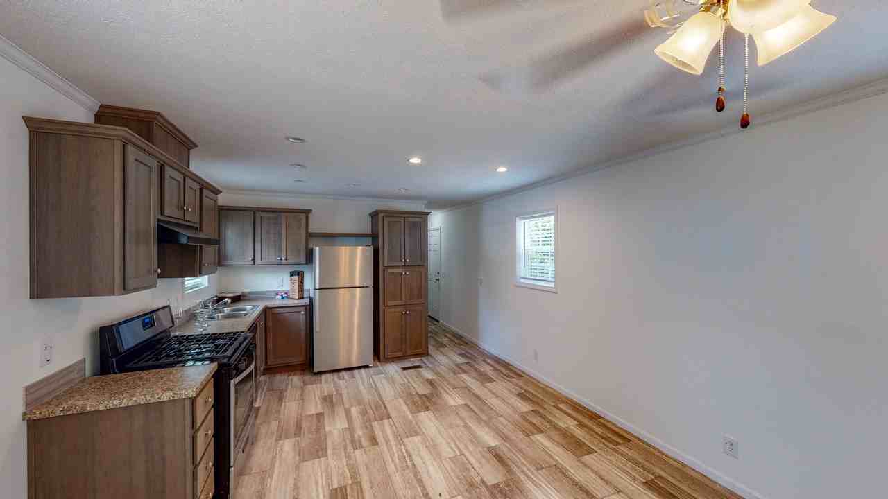 Candlelight Village Homes 3671 Candlelight Dr, Columbus, IN 47203