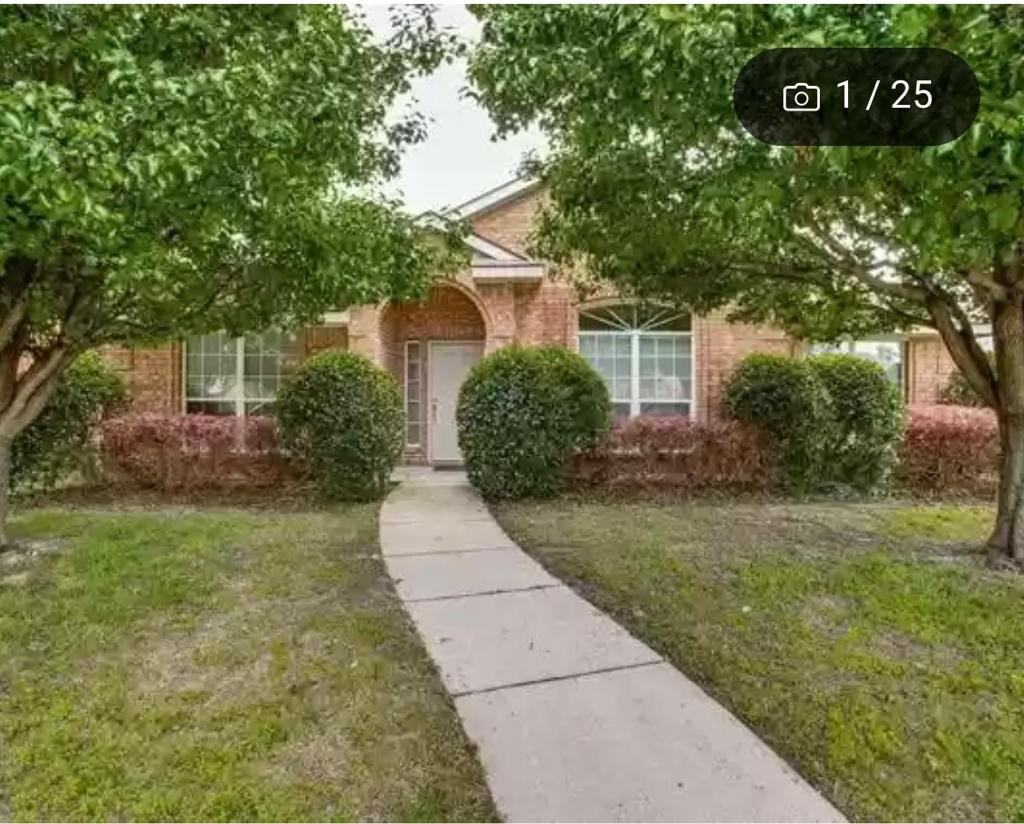 1514 Pine Bluff Dr - Photo 2 of 5