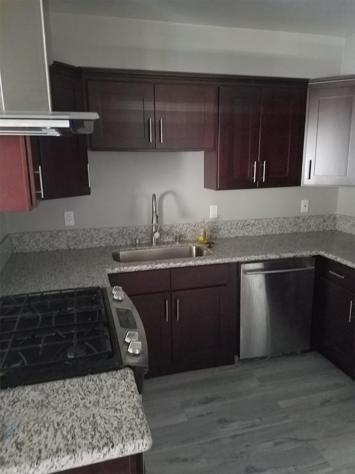 20326 Cohasset St #22 - Photo 4 of 13