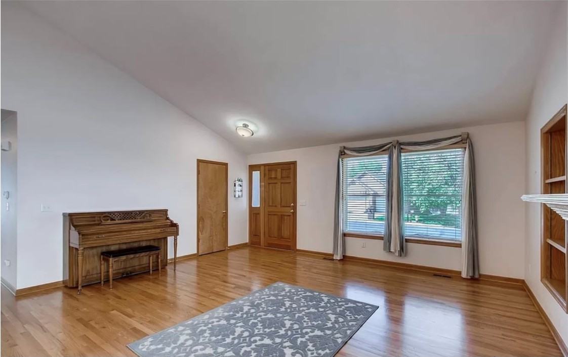 2534 E 125th Way #1 - Photo 3 of 23
