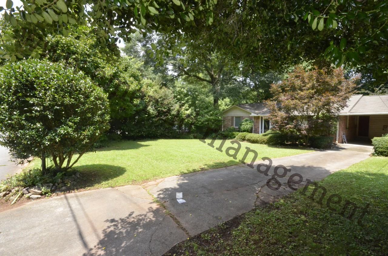 2644 Harrington Dr #1 - Photo 2 of 37