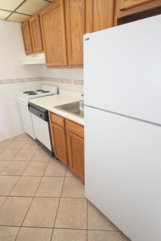 325 NORTH CRAIG STREETAPT 702 #702 - Photo 2 of 10