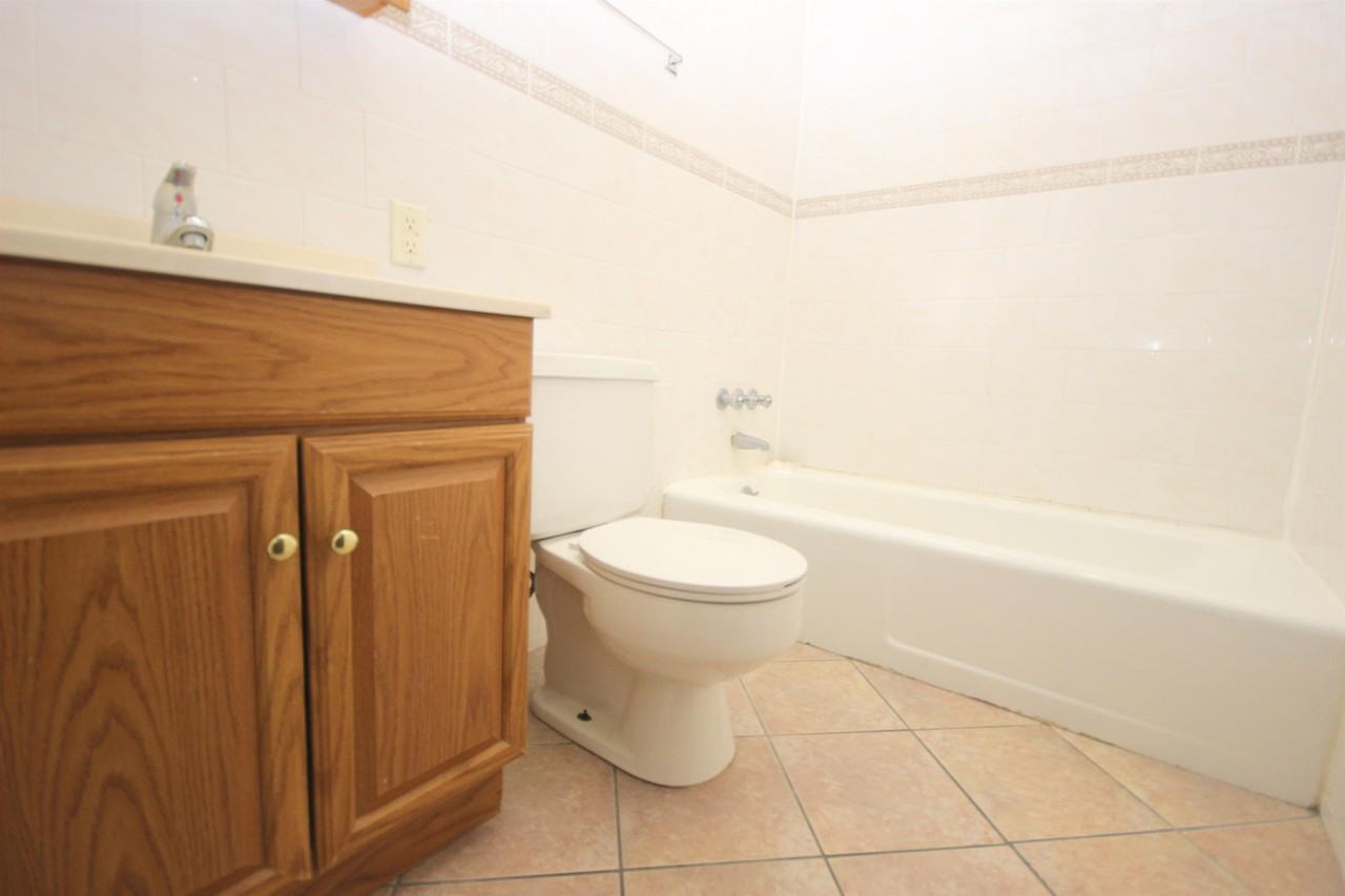 325 NORTH CRAIG STREETAPT 702 #702 - Photo 7 of 9