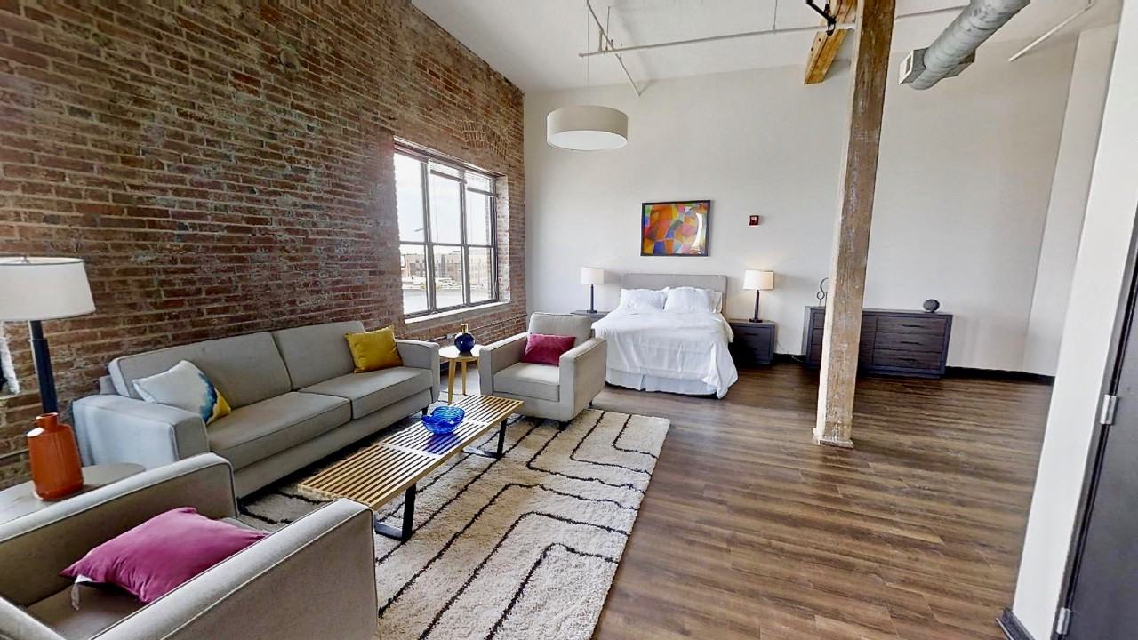 425 Washington St - Photo 6 of 46