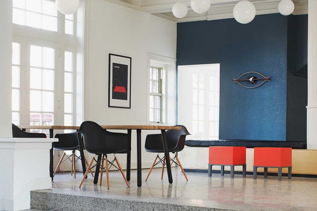 601 E Armour Blvd - Photo 2 of 10