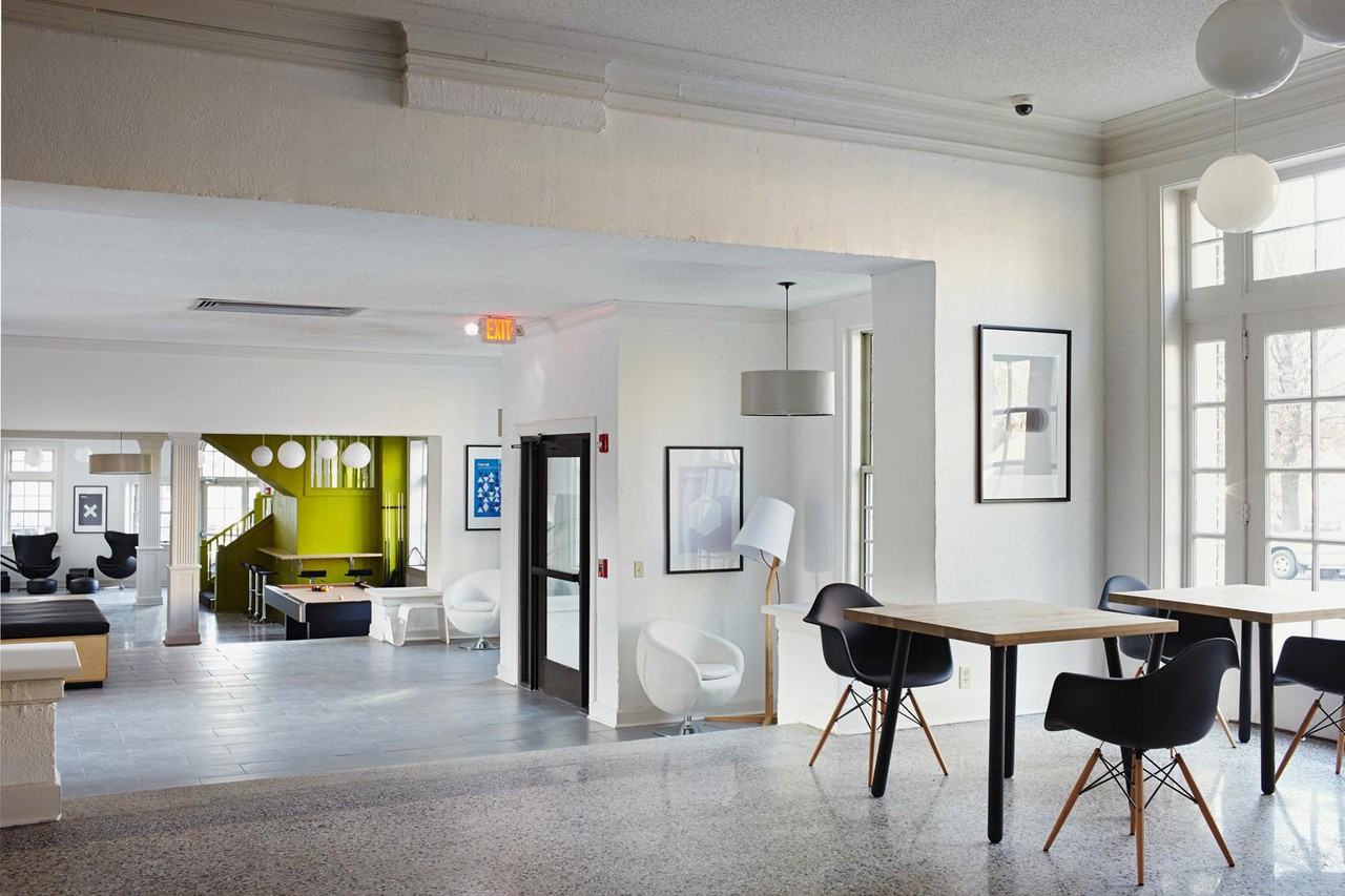 601 E Armour Blvd - Photo 7 of 10