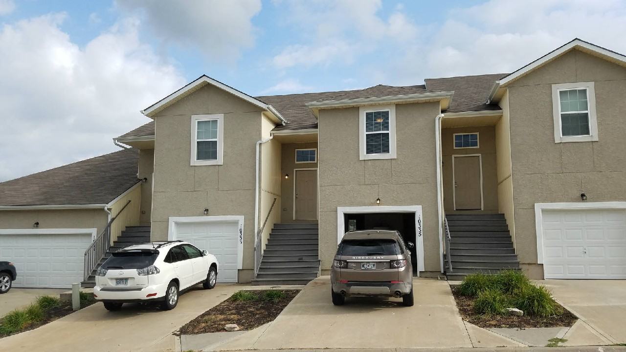 10331 I-435 & Leavenworth Rd - Photo 2 of 12