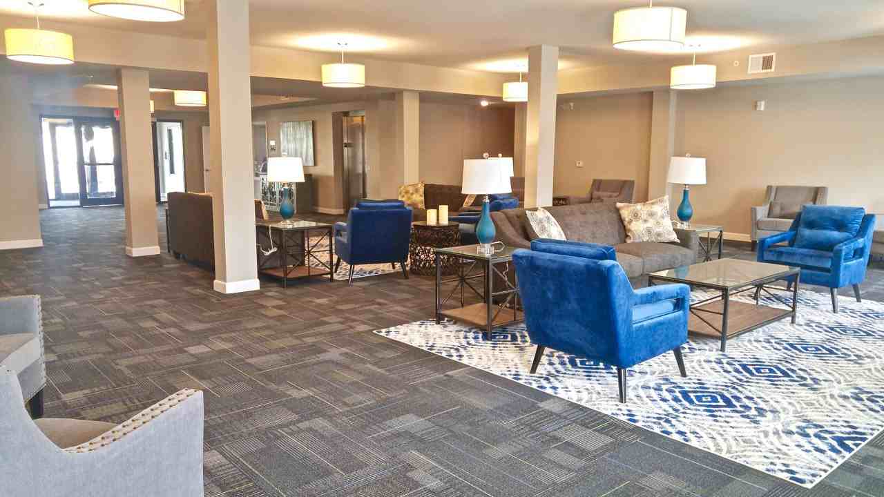 5300 N Chouteau Trfy - Photo 7 of 23