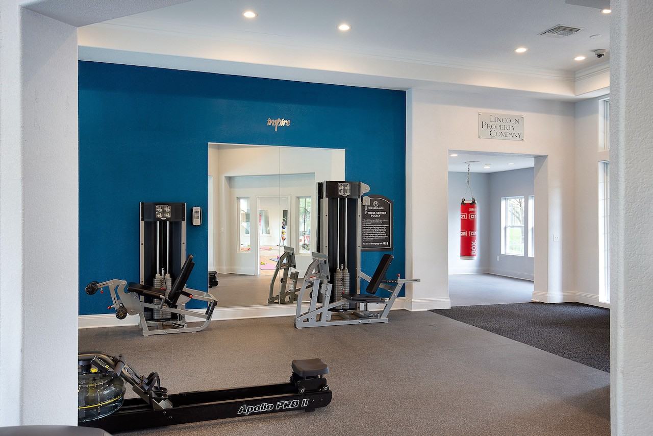 10020 W 80th St - Photo 7 of 33