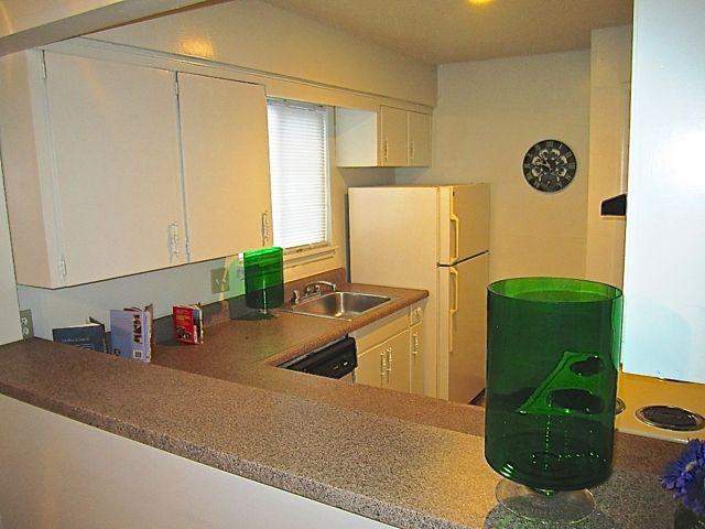 7819 Carter Dr - Photo 4 of 12