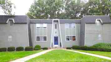 featured image of 8342 Wedd St