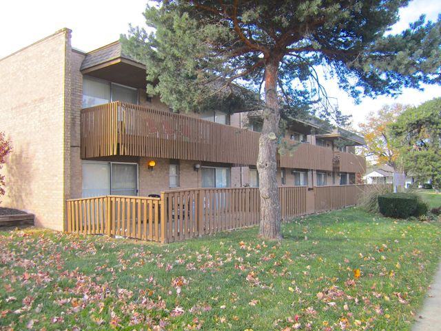 539 E 27th Ave - Photo 2 of 16