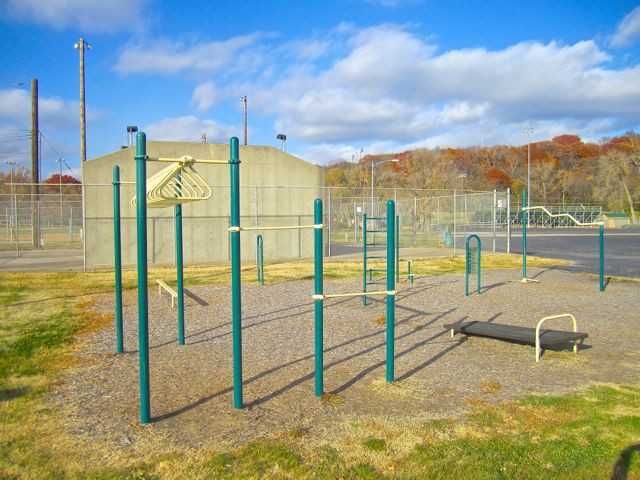 539 E 27th Ave - Photo 3 of 16