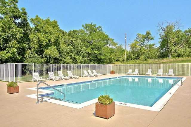 6943 N Bedford Ave - Photo 5 of 50