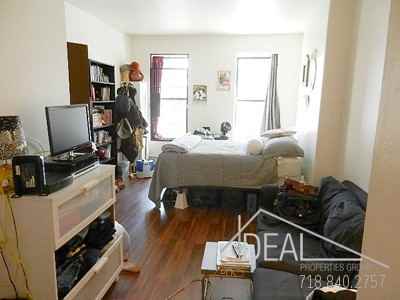 808 Classon Ave 2A - Photo 2 of 3