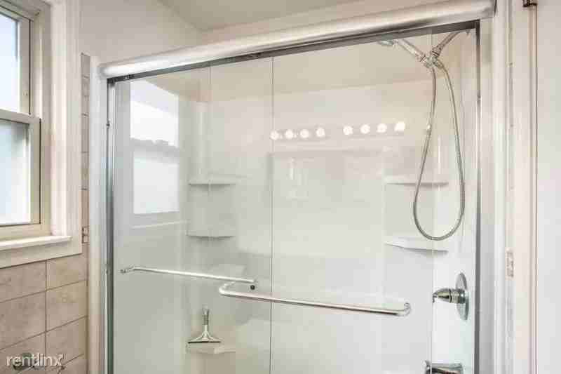 4980 Ainsley Ave - Photo 2 of 19