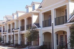 Delaney Park Apartments 3550 Esplanade Way, Tallahassee, FL 32311