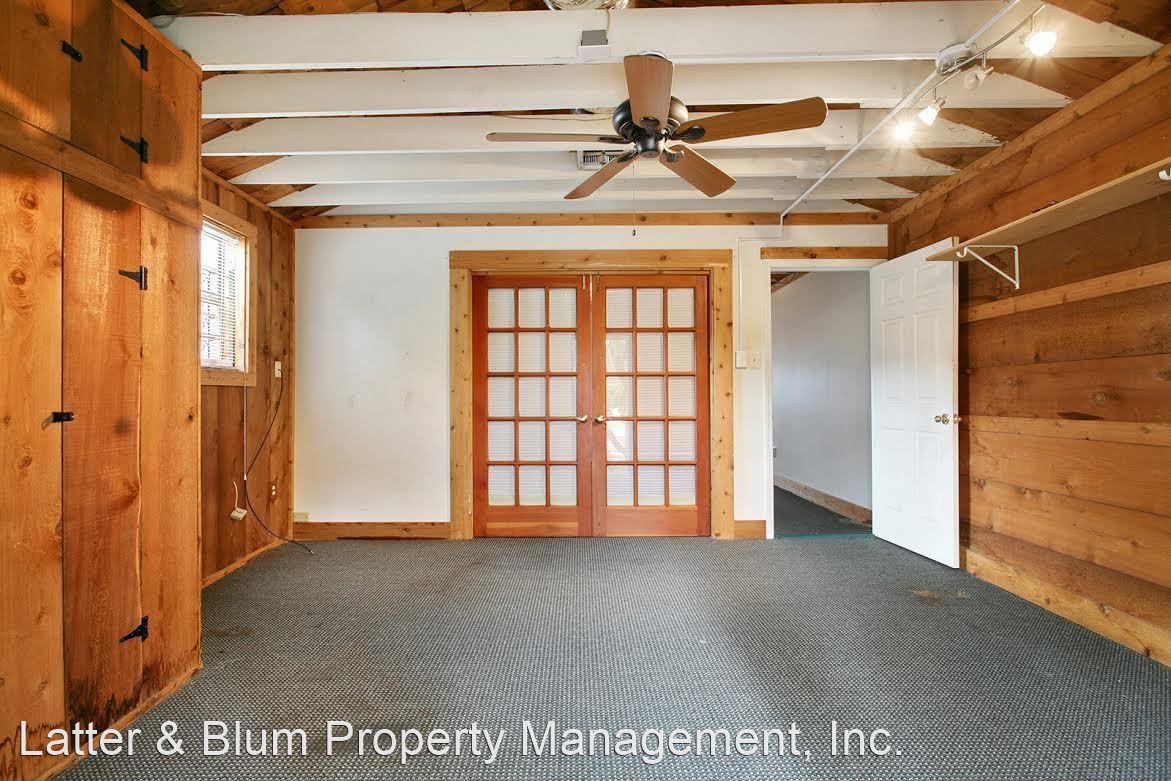 7808 Maple St - Photo 2 of 9