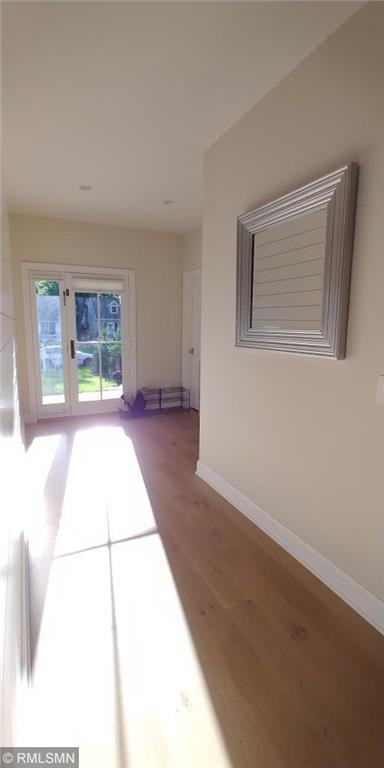 6105 Kellogg Ave - Photo 2 of 16