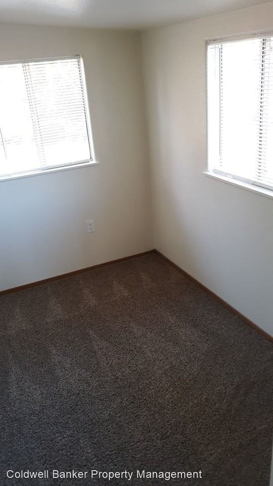 11495 Hawley Rd - Photo 3 of 3