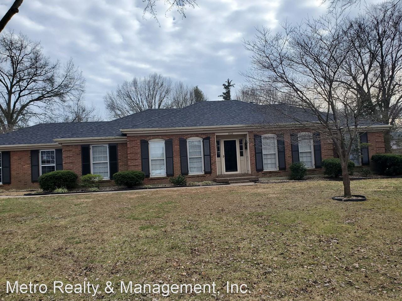 9008 Glover Ln - Photo 2 of 50